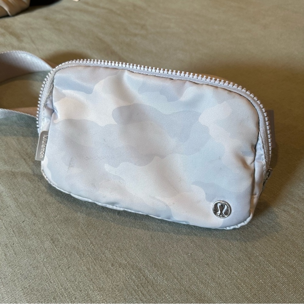 White Camo Lululemon everyday belt bag
